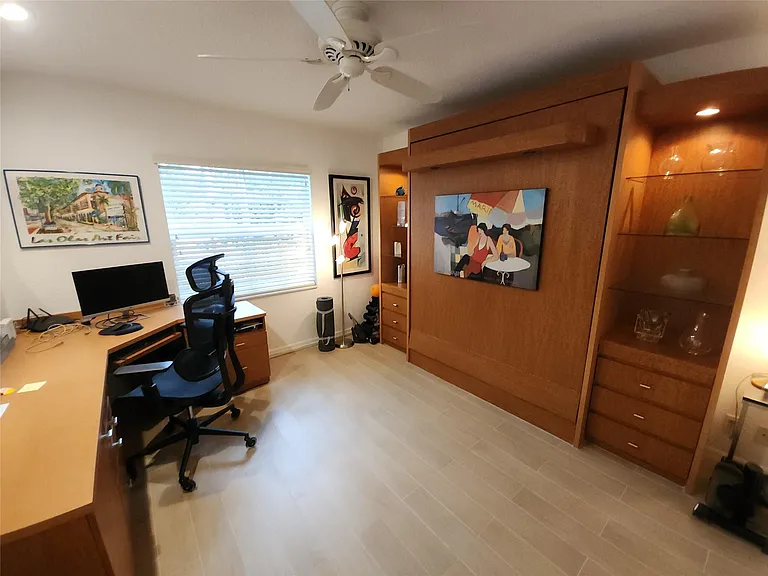 6437 Bay Club Dr #4 — Photo 9