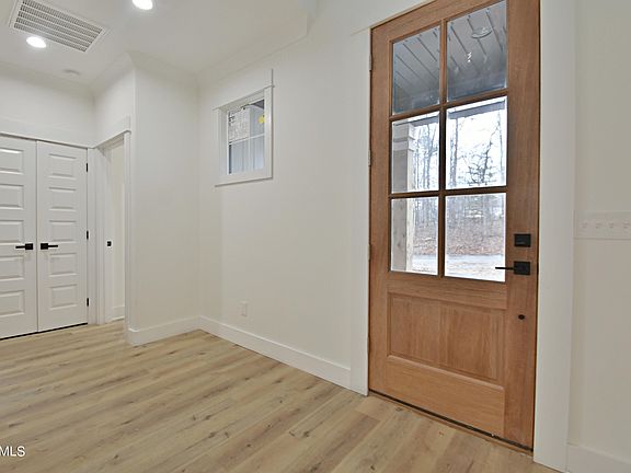 2nd image of 206 Chahyga Cir Lot 15