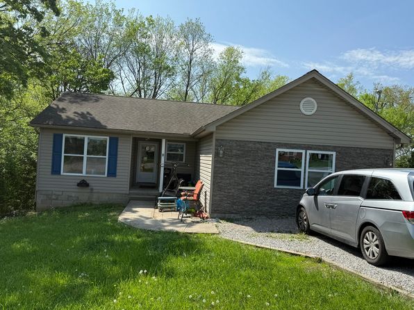 315 Edwards Ave, Walton, KY 41094