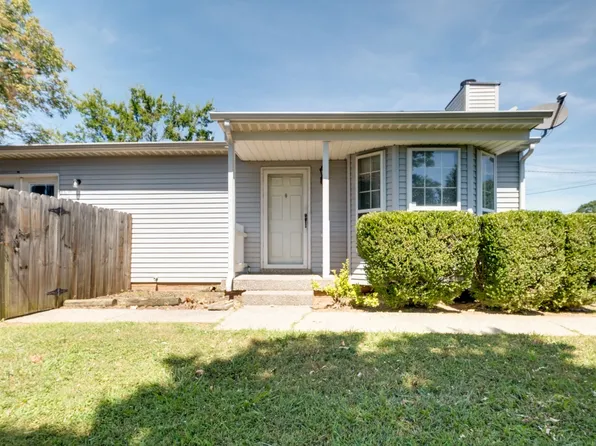 949 Patio Dr, Nashville, TN 37214