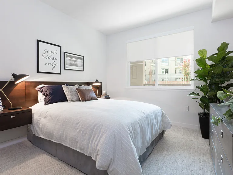 6775 Golden Gate Dr — Photo 14