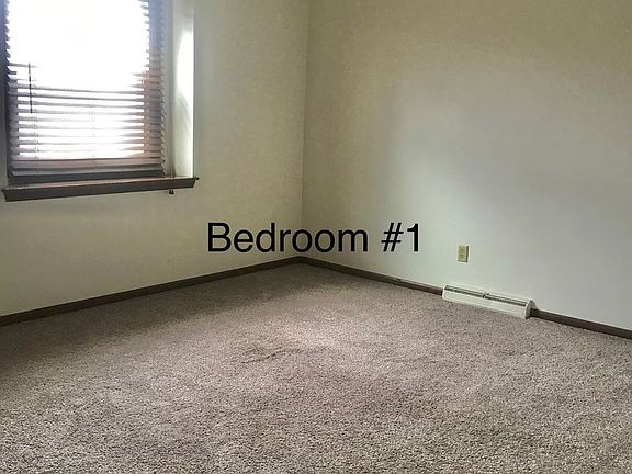 2nd image of 1040 Hunt Ave