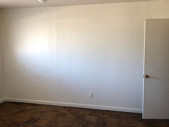 5th image of 5922 W Canal Blvd