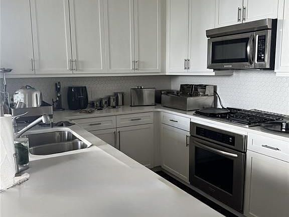 5th image of 270 17th St NW Unit 2901