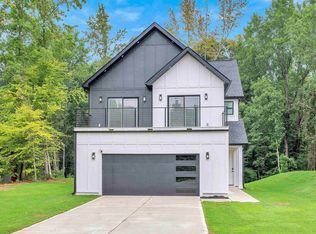 320 W Caroline St, Greenville, SC 29611