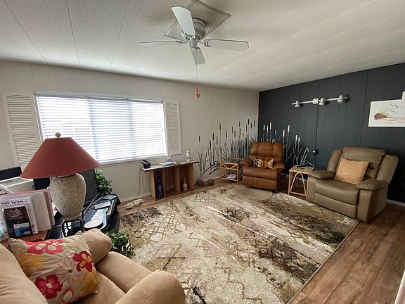 5th image of 3701 Voorne St