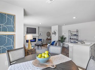 2005 Bugge Dr, Adel, IA 50003