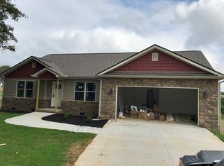 915 Clark Rd, Inman, SC 29349