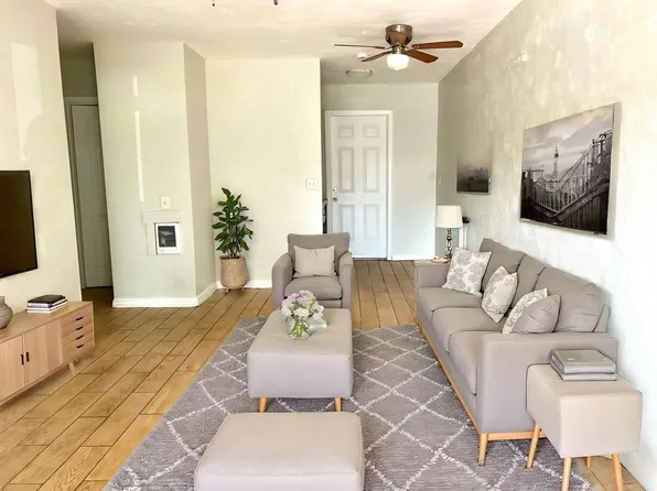 430 N Charles St, Daytona Beach, FL