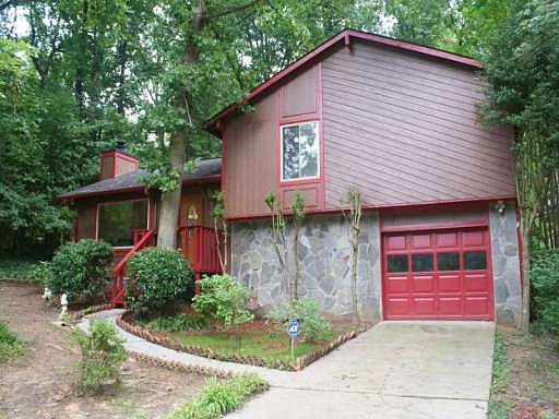 1st image of 698 Shagbark Ct SE