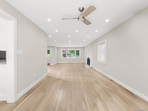 5th image of 10 W Terrace Road