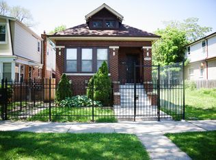 6724 S Oakley Ave, Chicago, IL 60636
