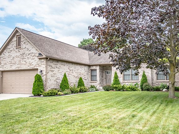 2nd image of 4814 Ashbrook Dr
