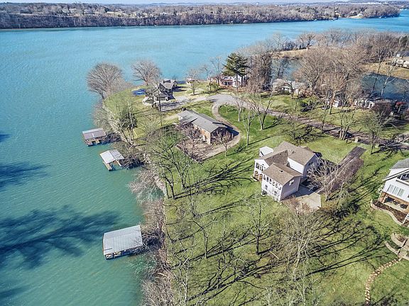 3rd image of 1123 Sunset Dr