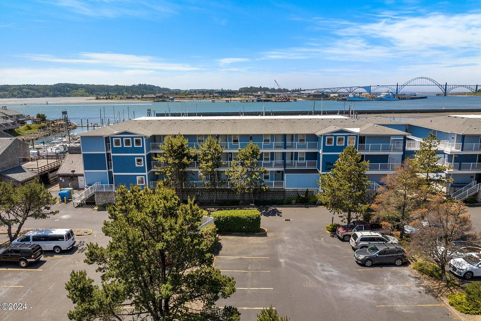 890 SE Bay Blvd #203 photo 1