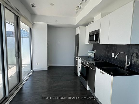2nd image of 42 Charles St E #2802