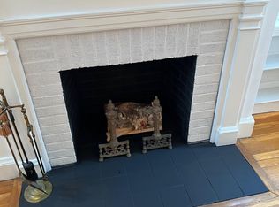 41 Linnaean St APT 36, Cambridge, MA 02138
