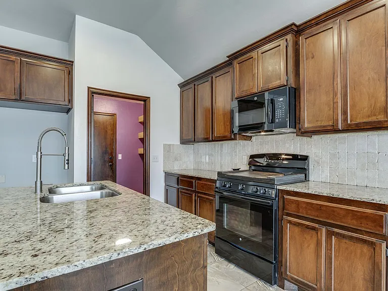 1174 Misty Ln NW — Photo 20