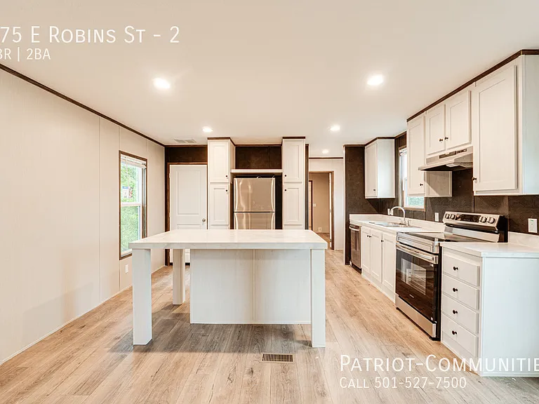 475 E Robins St #2 — Photo 6