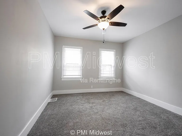 538 W 29th St #B — Photo 41