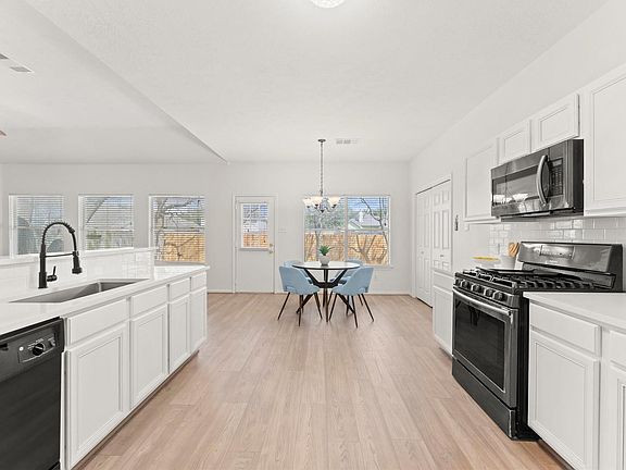 5th image of 23834 Spring Dane Dr