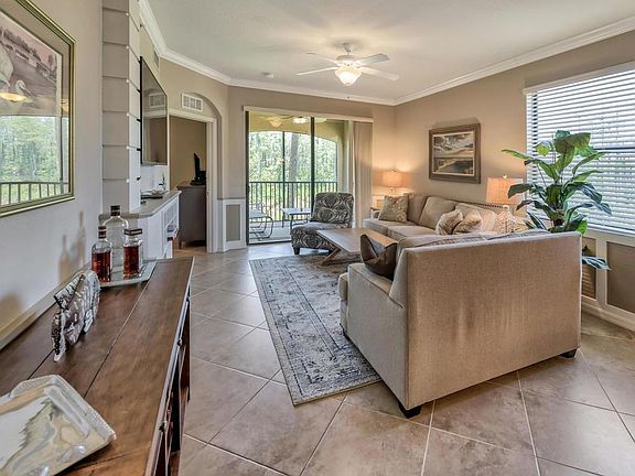 3rd image of 9715 Acqua Ct Unit 128
