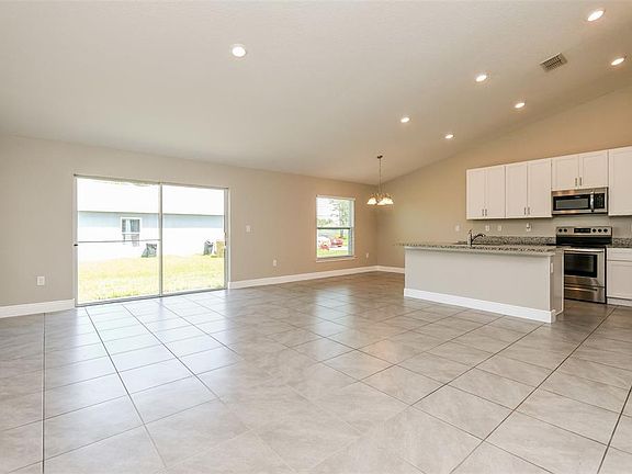 3rd image of 429 BROOKFIELD DRIVE