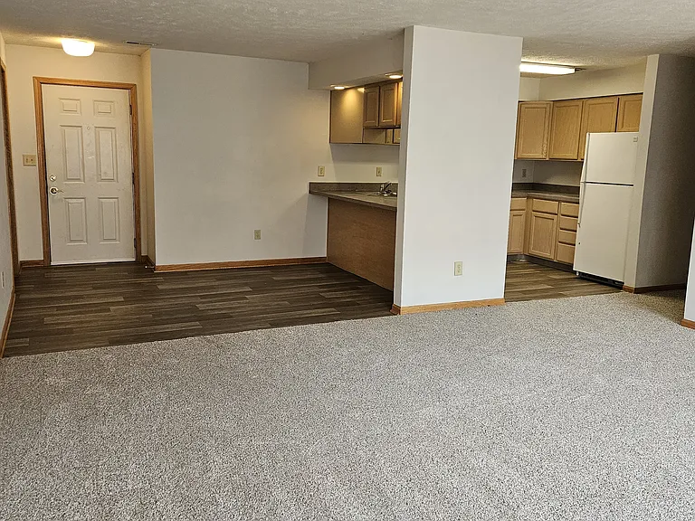 4523 Prescott Ave — Photo 8