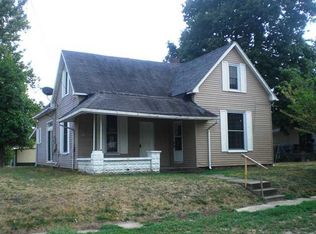 230 South St, Oakland City, IN 47660