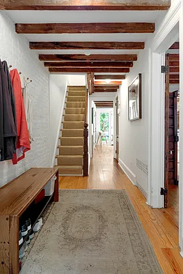 Sold by Compass | media 25