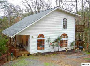 2726 Cowden Spring Way, Sevierville, TN 37876