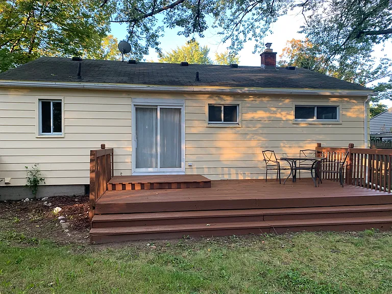2829 Comanche Ave — Photo 10