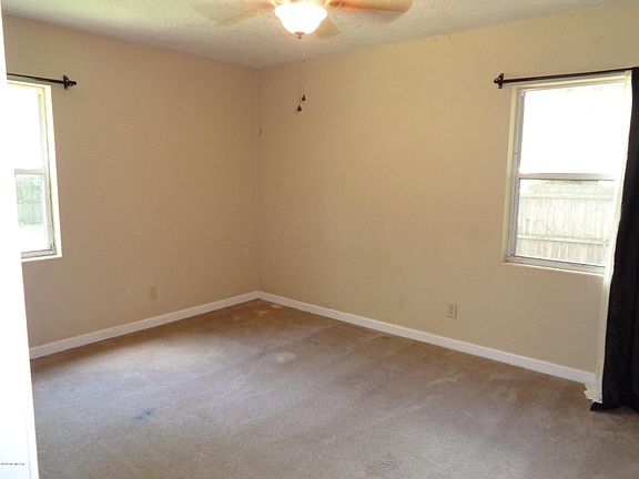 3rd image of 137 Lamson St