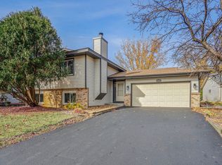 17742 Weaver Lake Dr N, Maple Grove, MN 55311