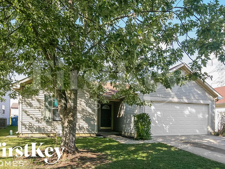 5922 Brookville Lake Dr — Photo 2