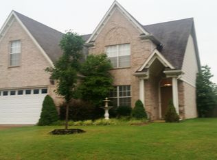 10 Hidden Garden Dr, Oakland, TN 38060