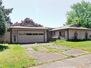 245 S Dogwood Dr, Cornelius, OR 97113