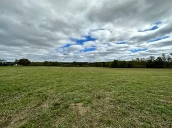 0 Erin Rd Tract 8, Mc Ewen, TN 37101