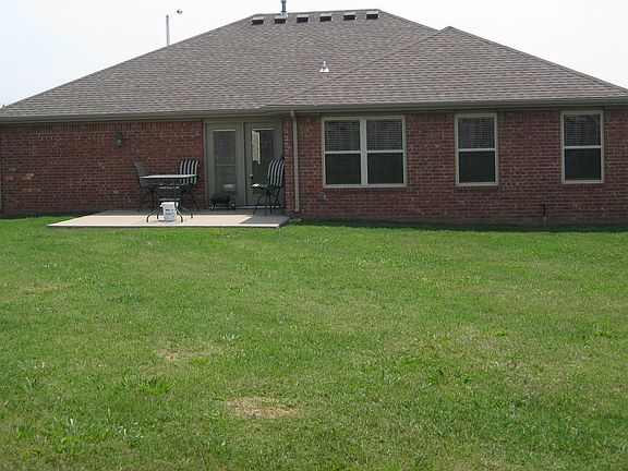 2nd image of 516 Eagle Dr