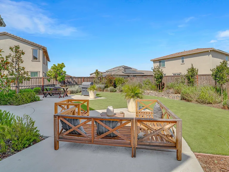 Osprey Dr — Photo 34