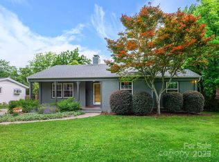 827 Fairbanks Rd, Charlotte, NC 28210