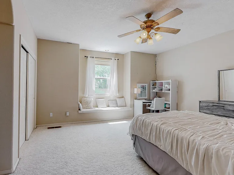 8401 Vina Del Sol Dr NE — Photo 11