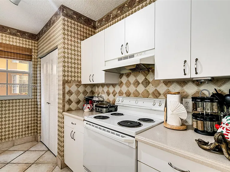 19701 E Country Club Dr #5107 — Photo 10