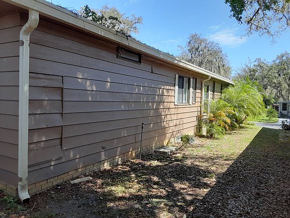5th image of 1929 Amberwood Dr