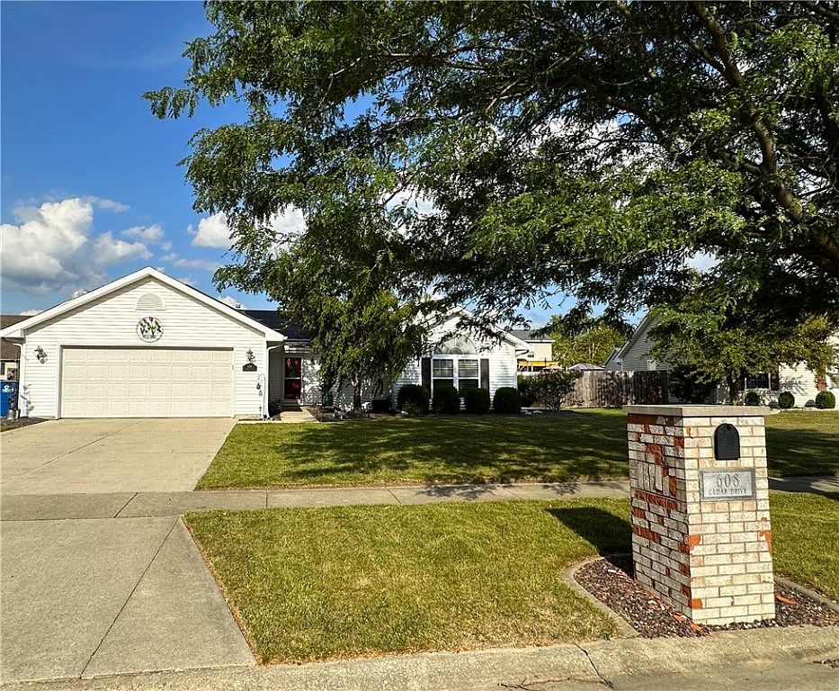 608 N Cedar Dr, Saint Joseph, IL 61873 MLS 6229135 Zillow