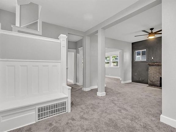 5th image of 3208 Lockridge Ave