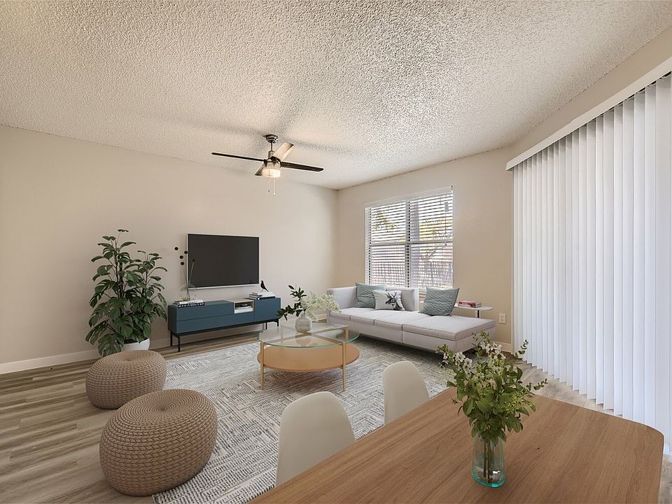 5600 N Beach St #1618 - Web Quality - 015 - 05 Dining Room_VS