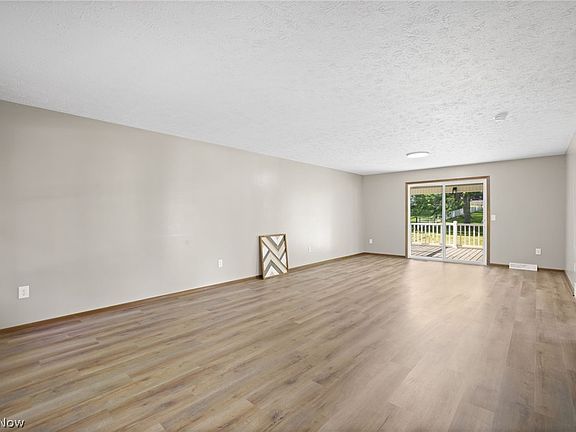 2nd image of 4694 Leone Rd NE