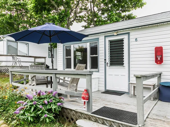 75 & 81 E Lake Dr Unit 6, Montauk, NY 11954