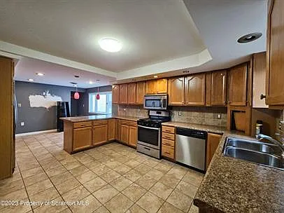 108 Penn St. — Photo 2